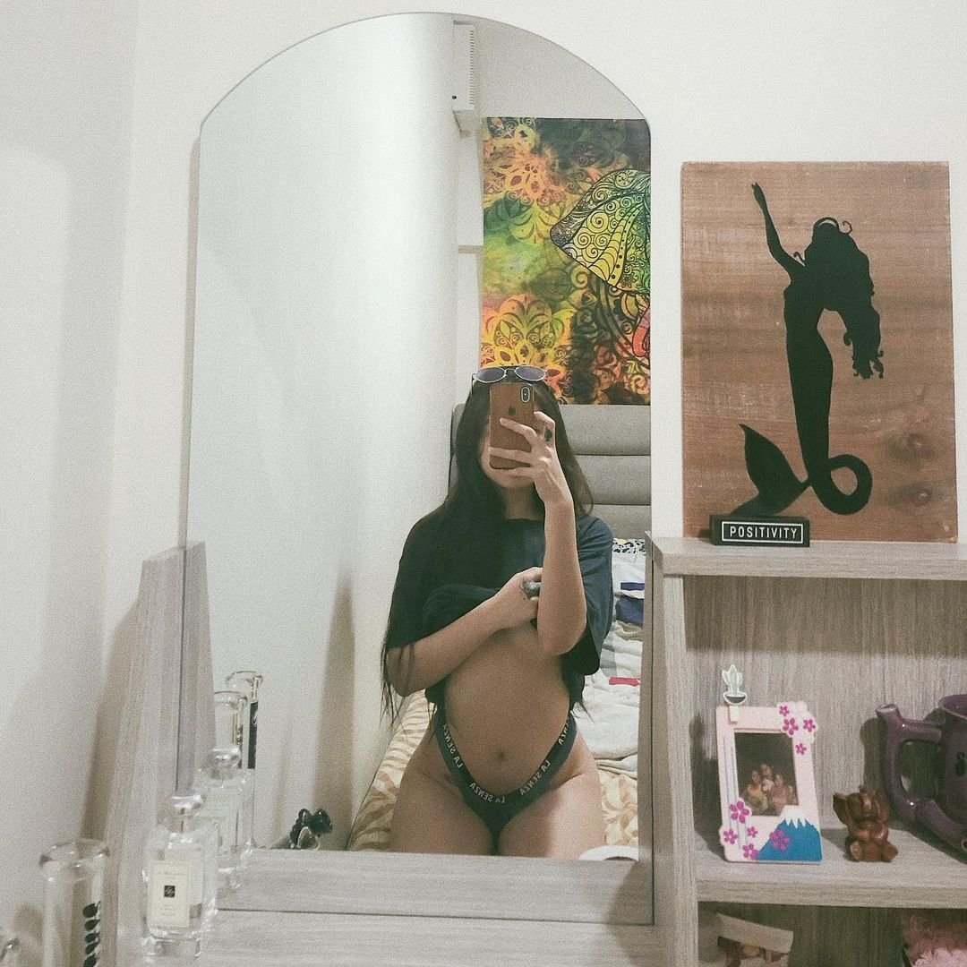 hot  asian model #2H3KDX7F