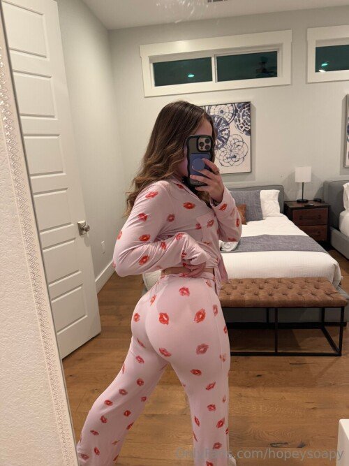 Mix of whores #rJDFC5H9