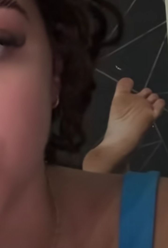 pezinhos da julya maciel #P86Z1HEO