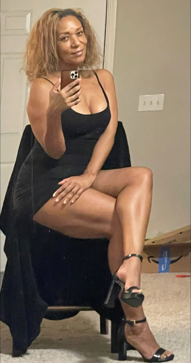Fine & Sexy Fit Mature Ebony Milf Hottie #KV58KHrb