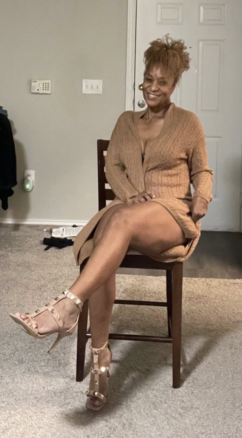 Fine & Sexy Fit Mature Ebony Milf Hottie #nbeEQUPJ